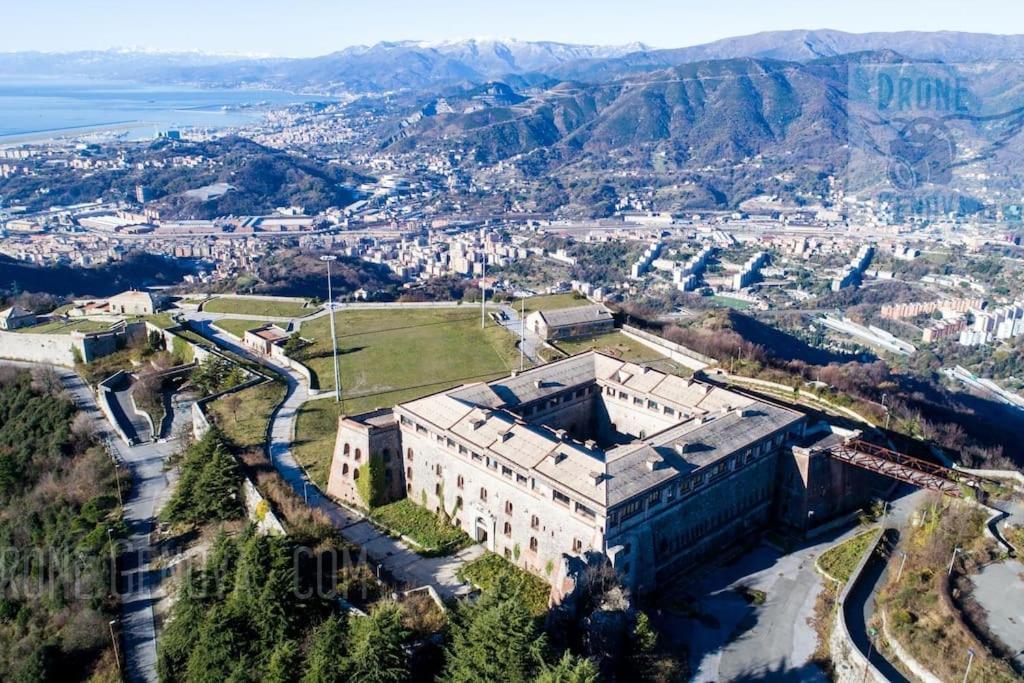 Apartment Forti Genova-free Parking Castellaccio *